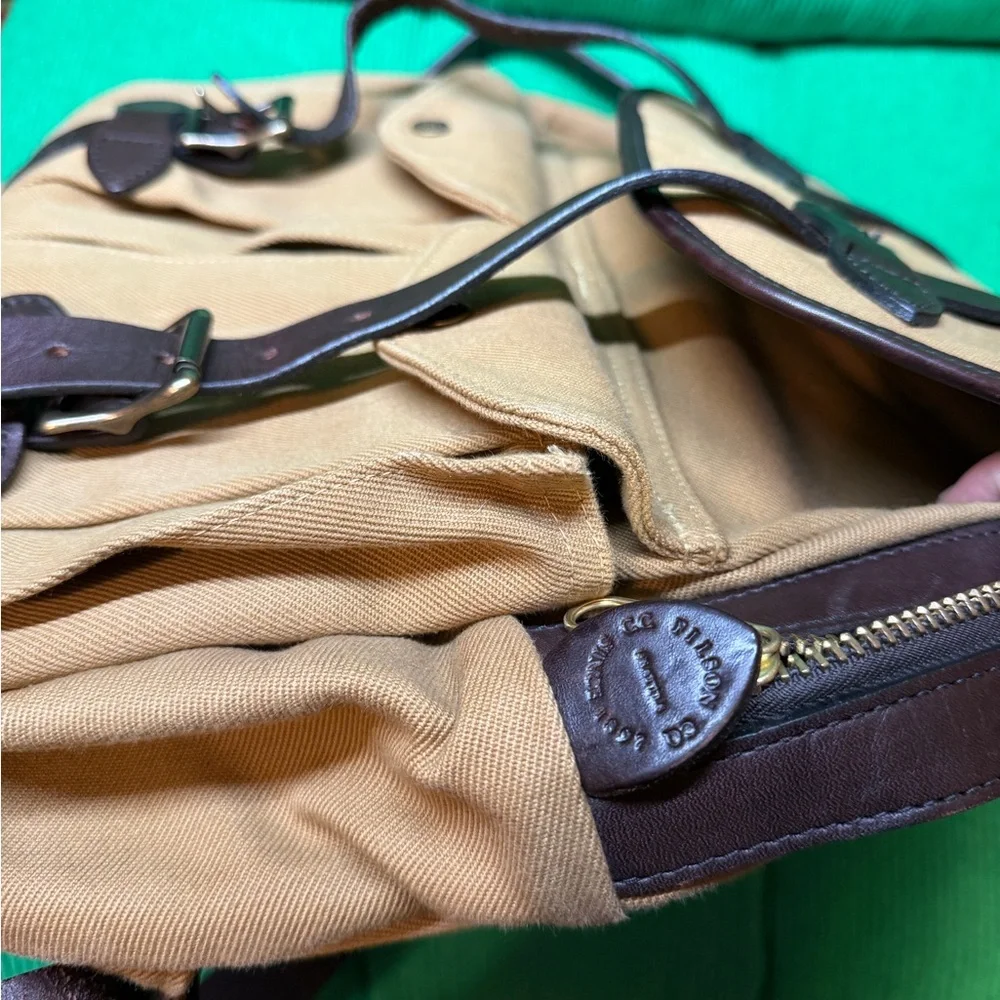 Filson Rugged Twill Rucksack - Picture 5 of 6